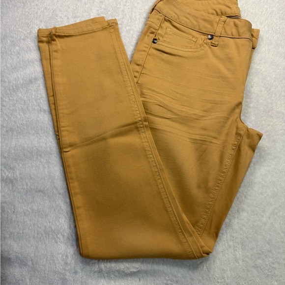 Maurices Tan Skinny Jeans Versatile Style - Picture 4 of 8